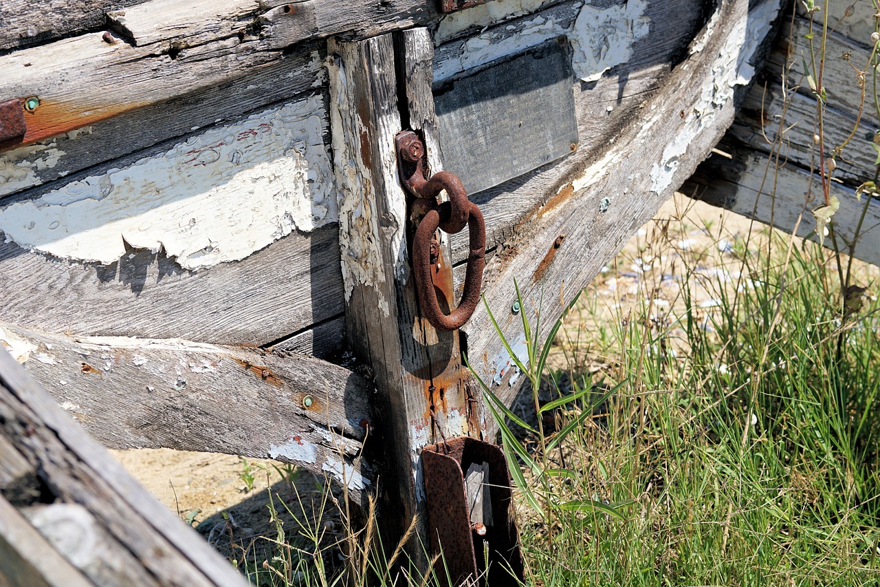 Weathering Wood: The Technique Revealed